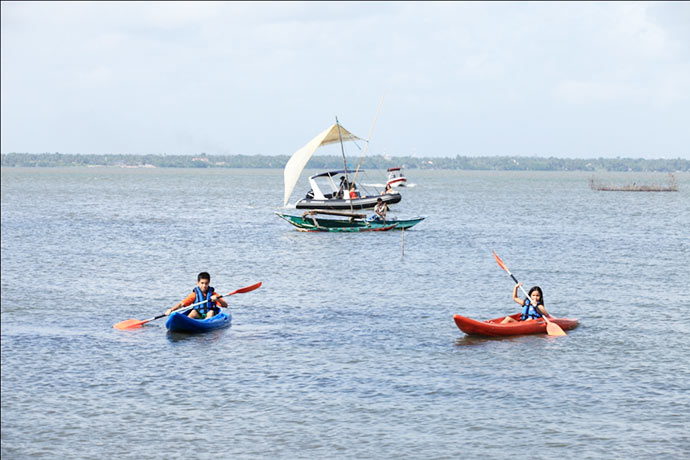 kayaking in negombo