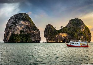 Phak Nam Bay