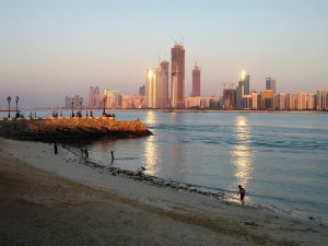 Abu Dhabi's Corniche Beach